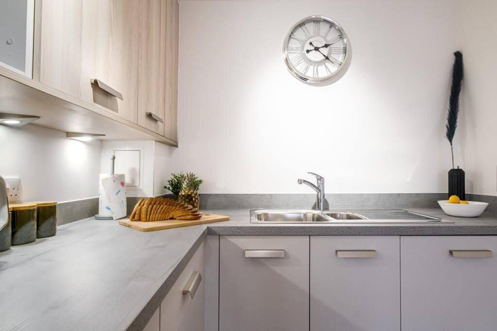Pluxa Onyx Luxury 1 Bedroom * Birmingham