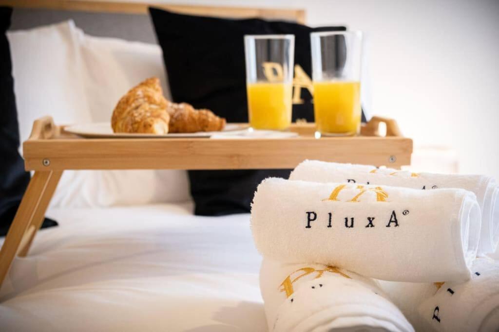 Pluxa Onyx Luxury 1 Bedroom
