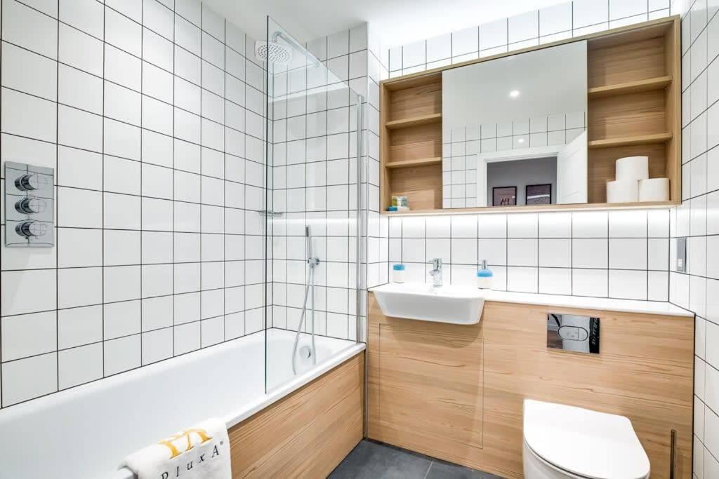 Apartment Pluxa Onyx Luxury 1 Bedroom Birmingham