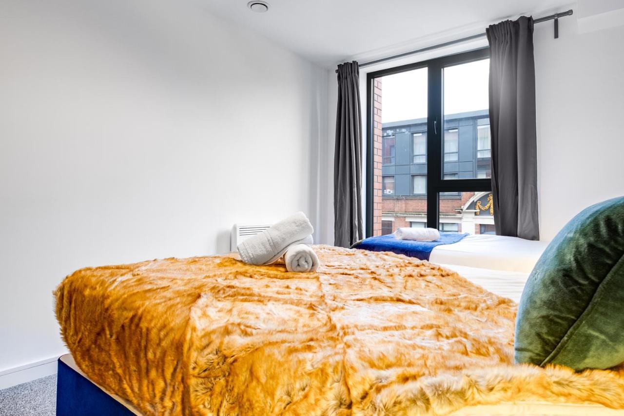 Apartment The Elixir 2 Bedroom Near Bullring Centre - Sleeps 7