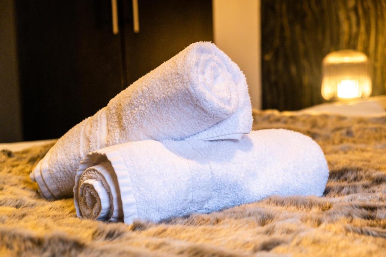 Apartment The Elixir 2 Bedroom Near Bullring Centre - Sleeps 7 Birmingham