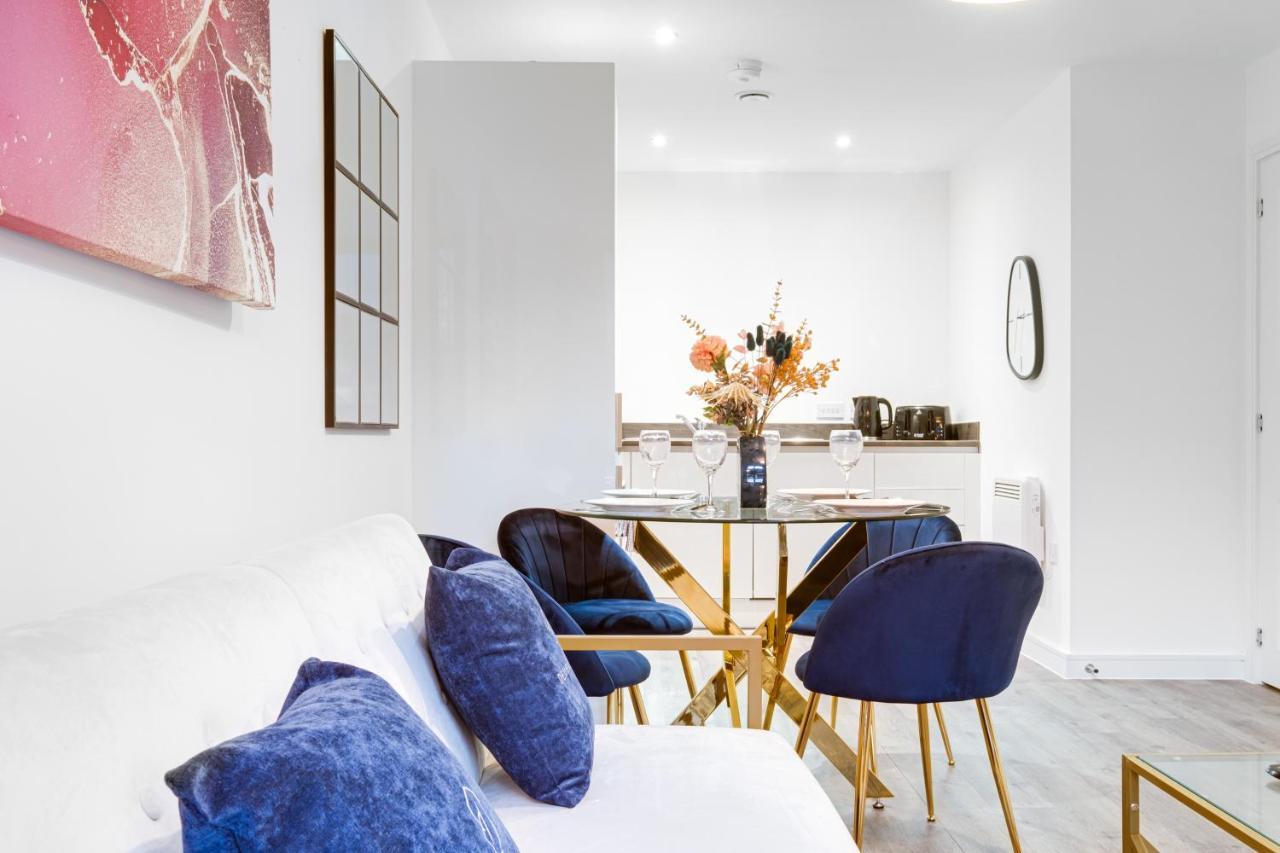 The Elixir 2 Bedroom Near Bullring Centre - Sleeps 7 *