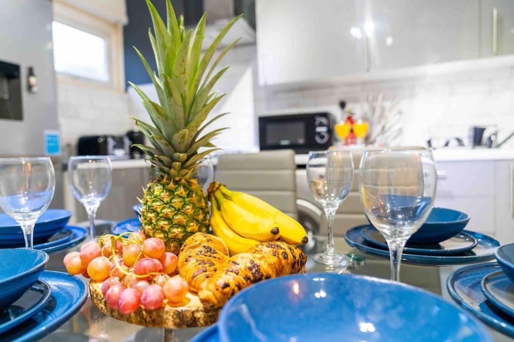 ✪central✪6bed✪ Parking✪pool Table✪private Patio ✪ Birmingham