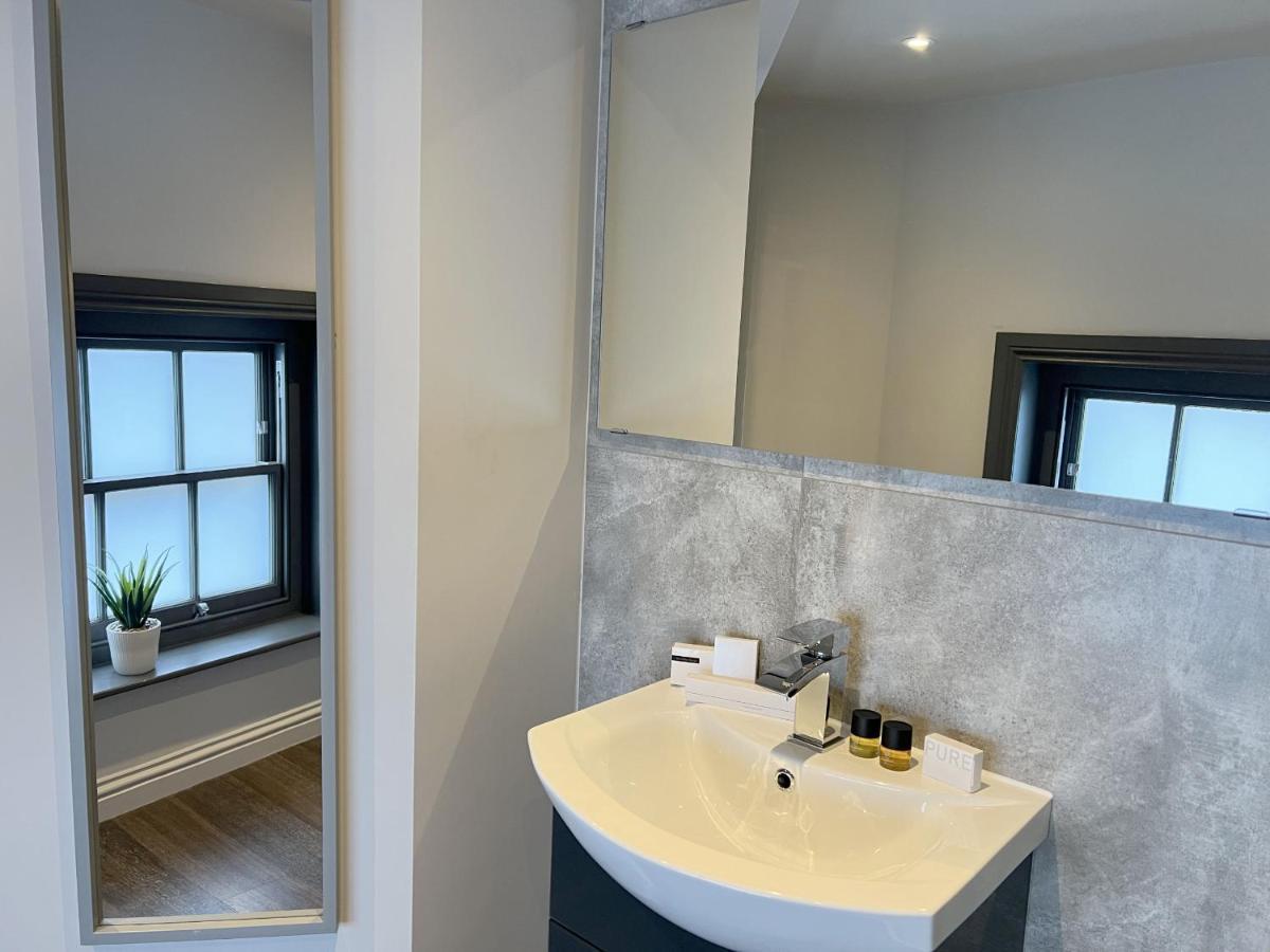 Apartment Silver Forge Penthouse - 4k Projector - Snug - Luxury *