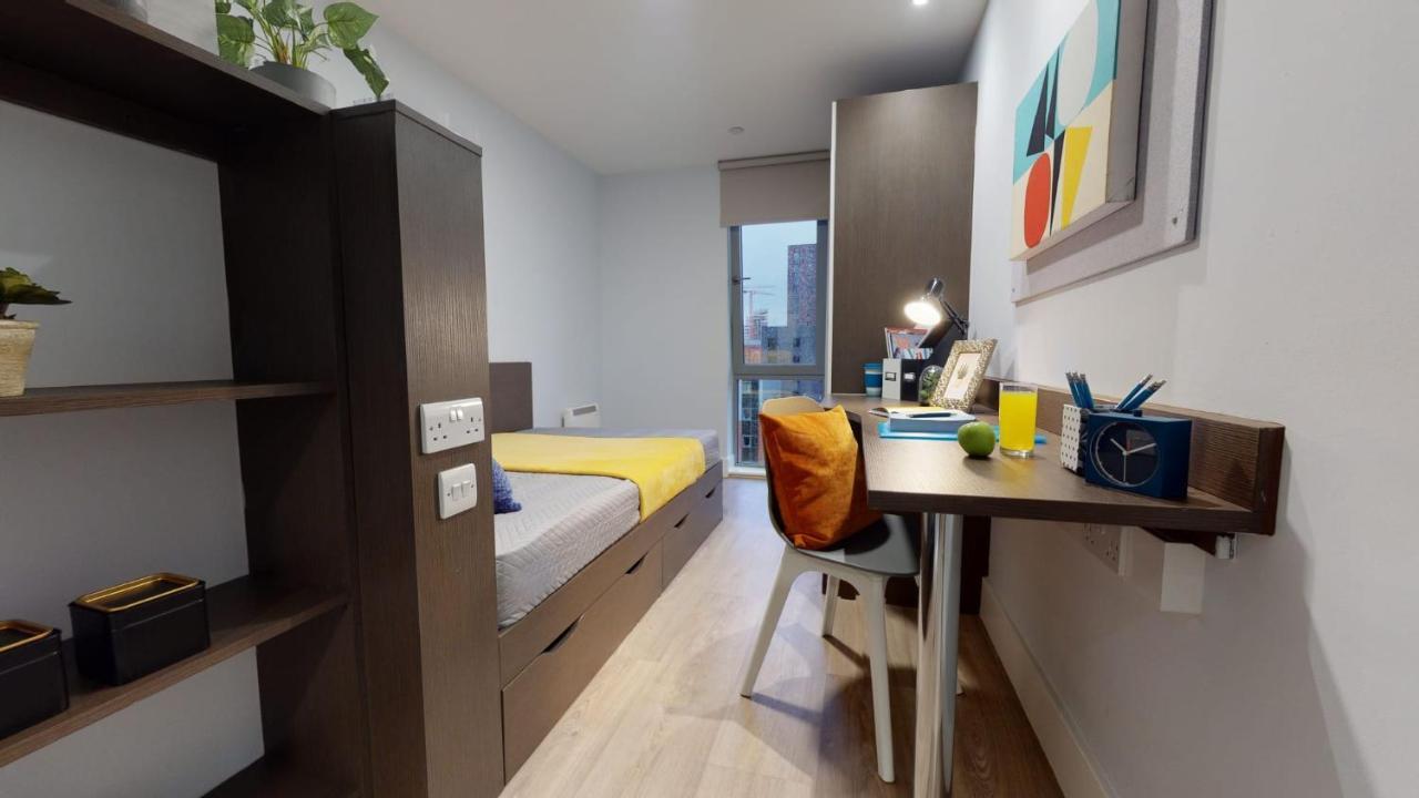 Private Bedrooms At Penworks House Near Centre * Birmingham