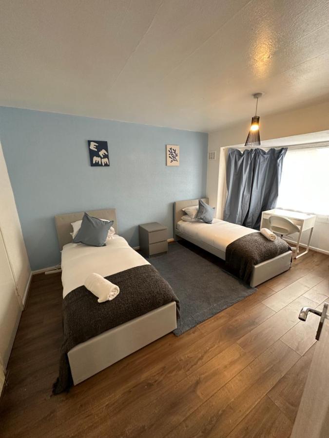 Lovely Spacious 3 Bedrooms House Holiday home