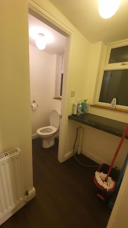 Apartment Spacious 2 Bedroom In *