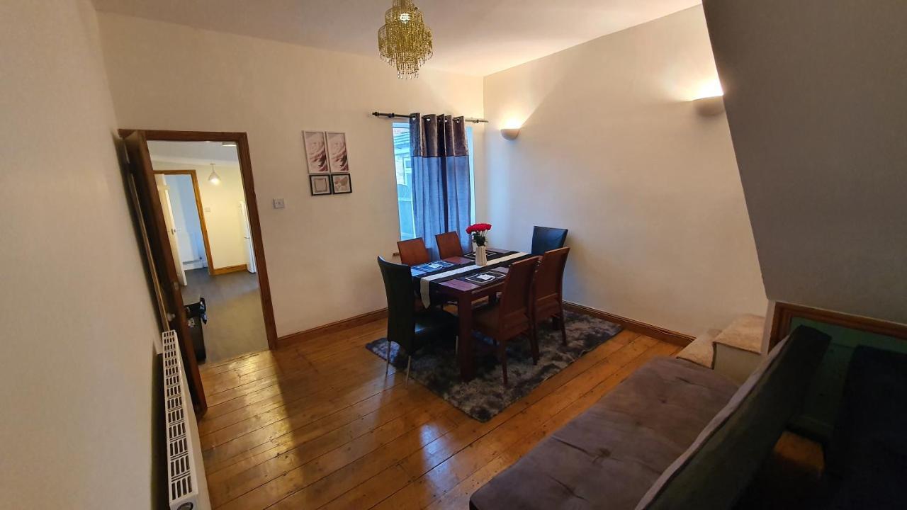 Apartment Spacious 2 Bedroom In