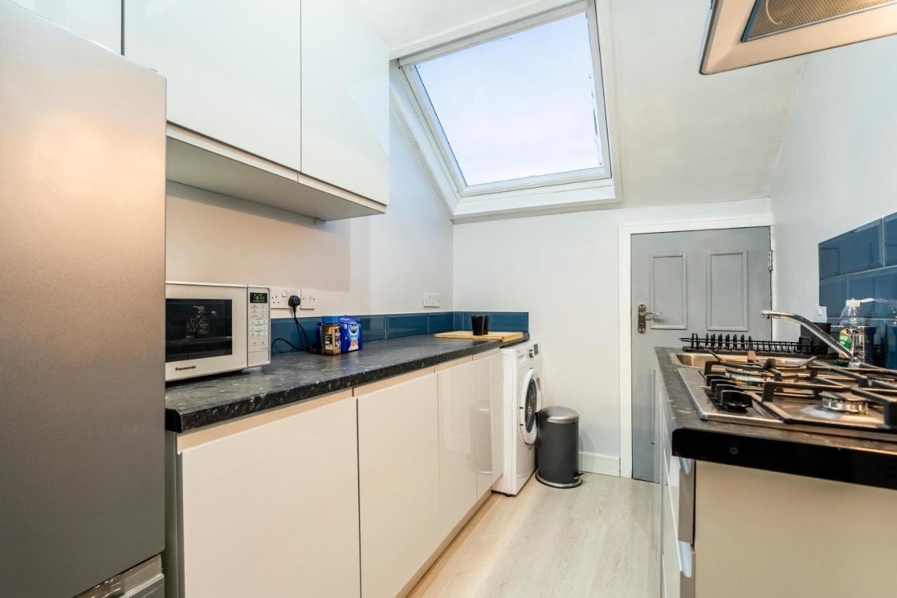 Apartment Deluxe 2-bedroom Flat With Free Parking Birmingham