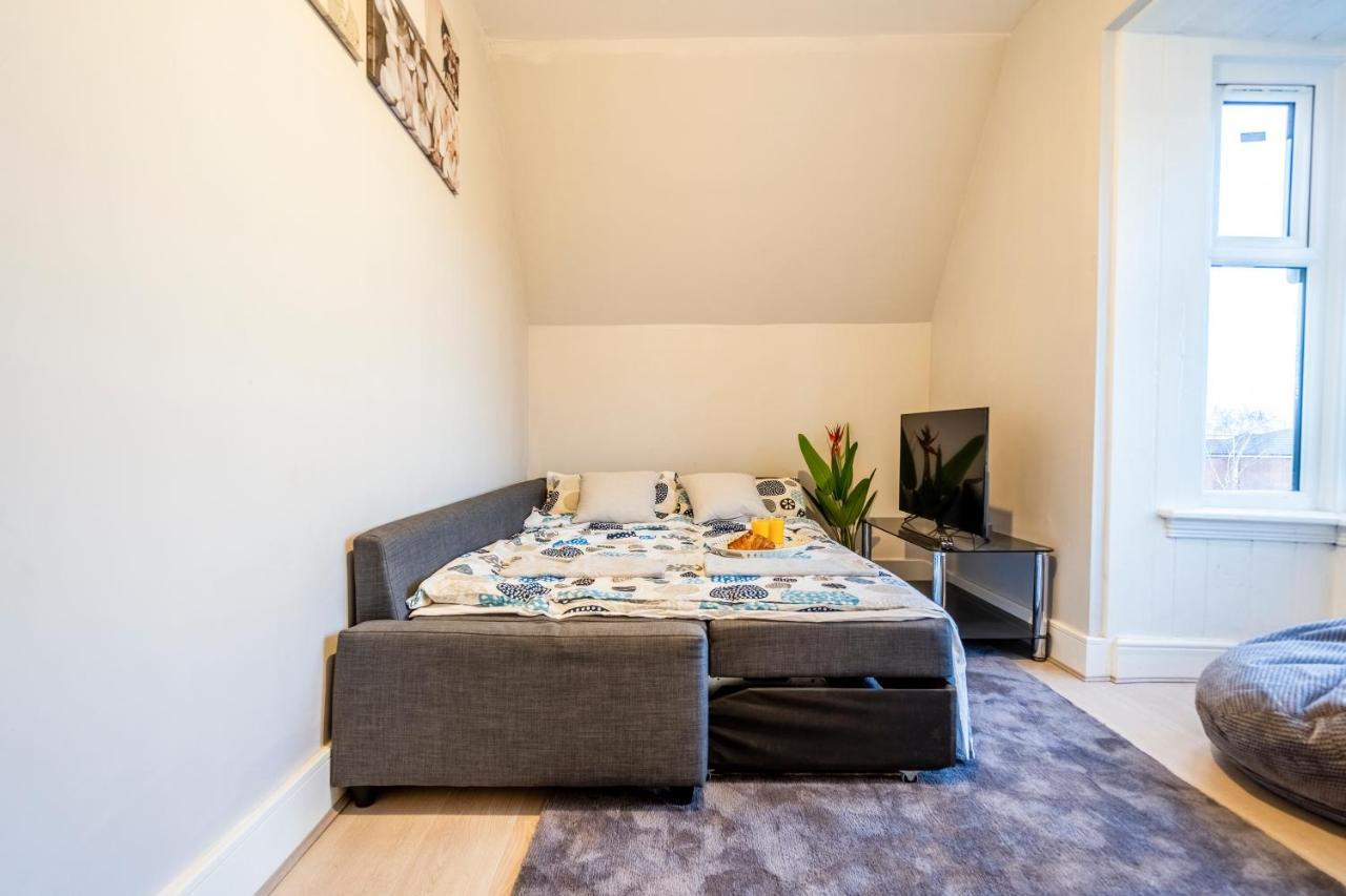 Apartment Deluxe 2-bedroom Flat With Free Parking Birmingham