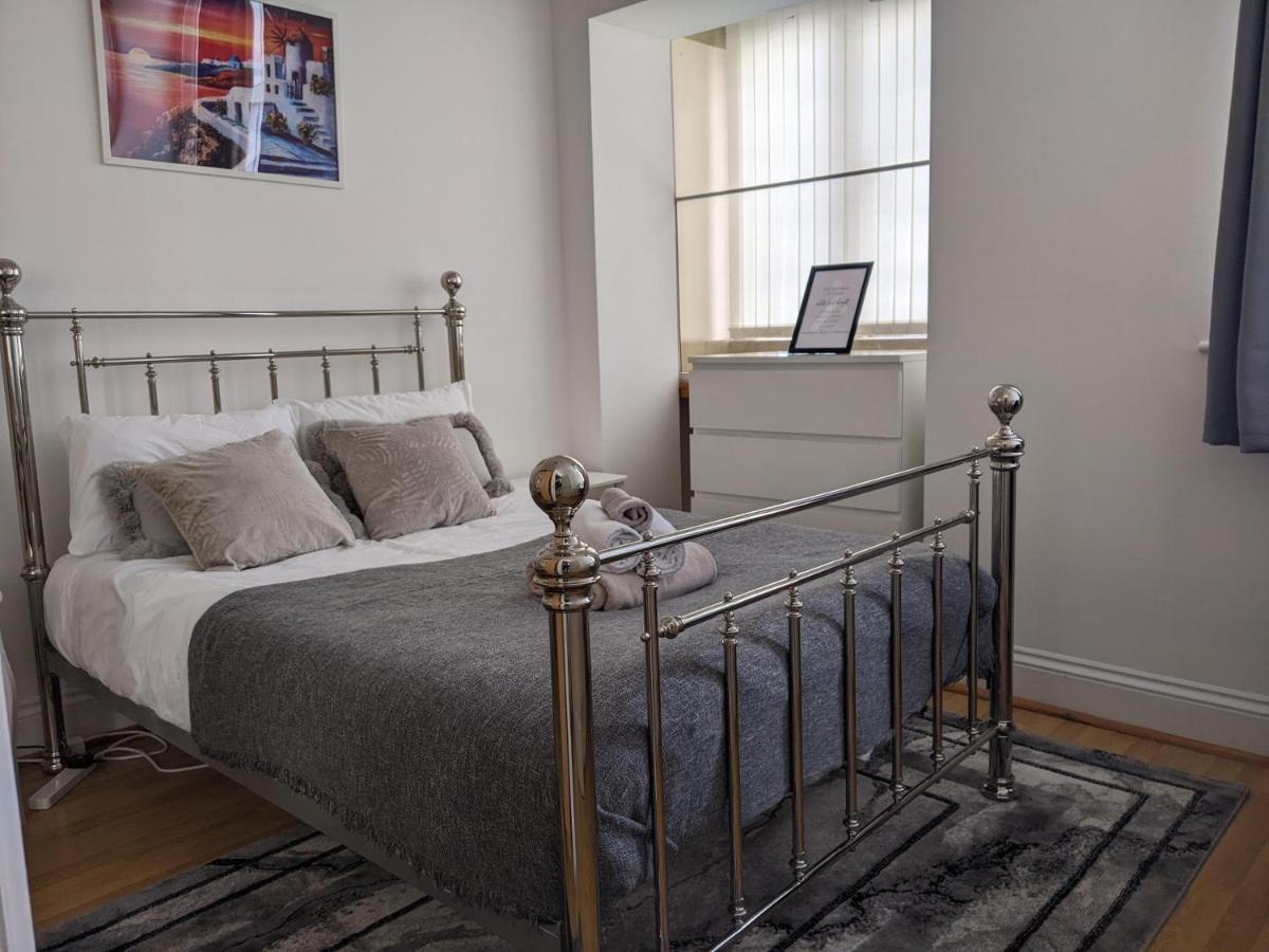 Apartment Business Bliss - Birmingham's Premier Corporate *