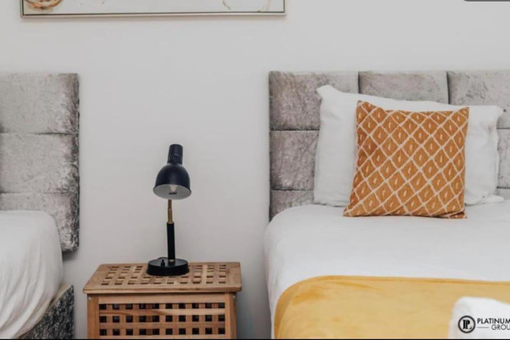 Sl Luxury 2 Bed Broad St *