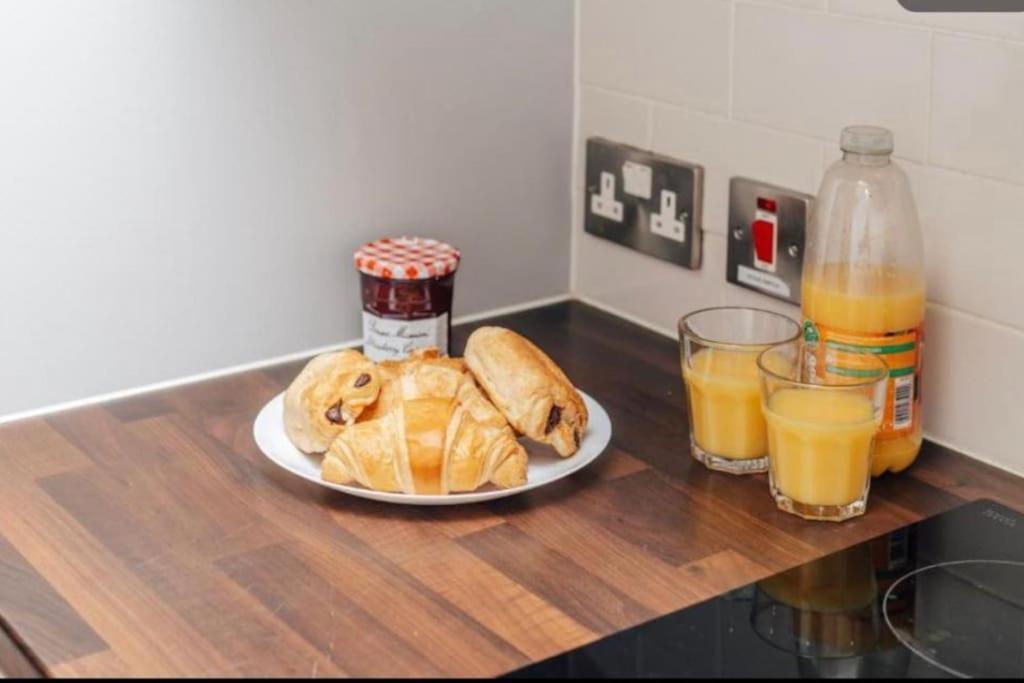 Sl Luxury 2 Bed Broad St Birmingham