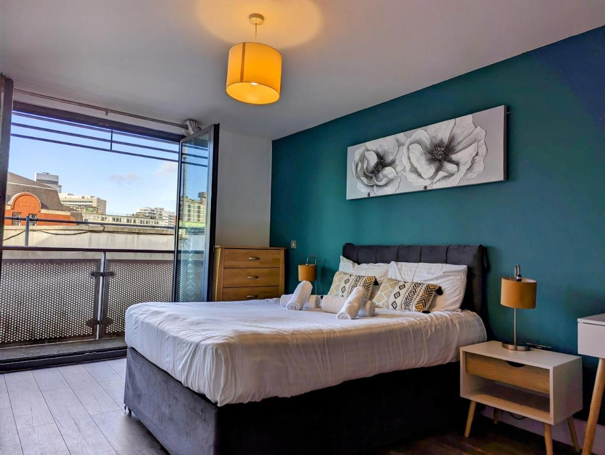 Chinatown Insta-style Apartment Birmingham