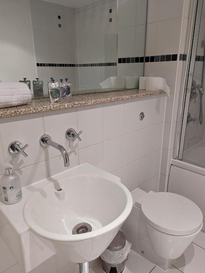 Chinatown Insta-style Apartment