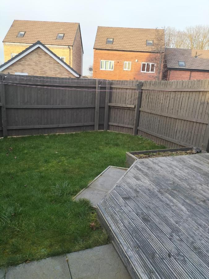 St Martins House: Convenient Near Nec And Airport Birmingham