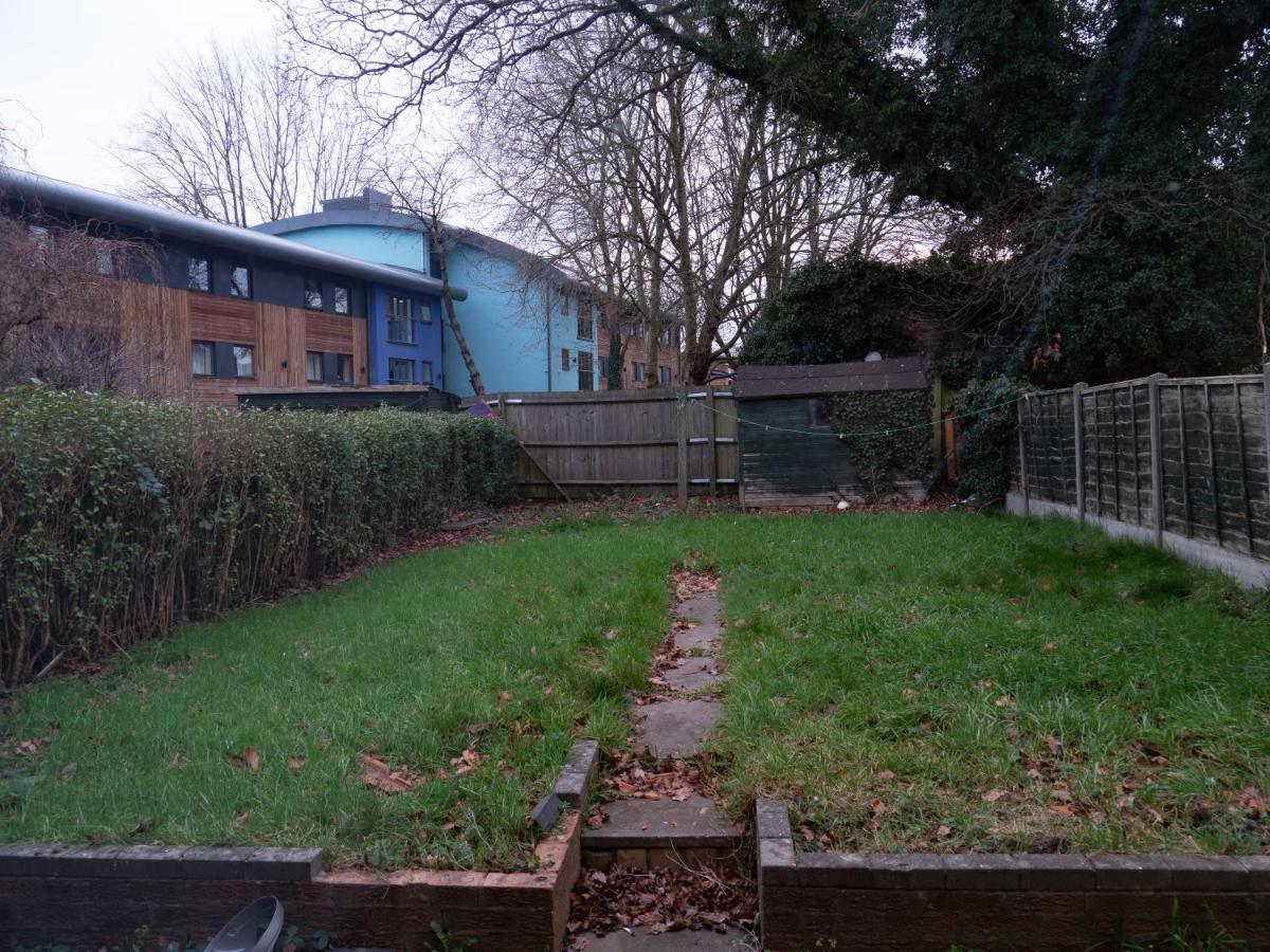 Convenient 3br Close To Qe Hospital & University Of Chalet Birmingham