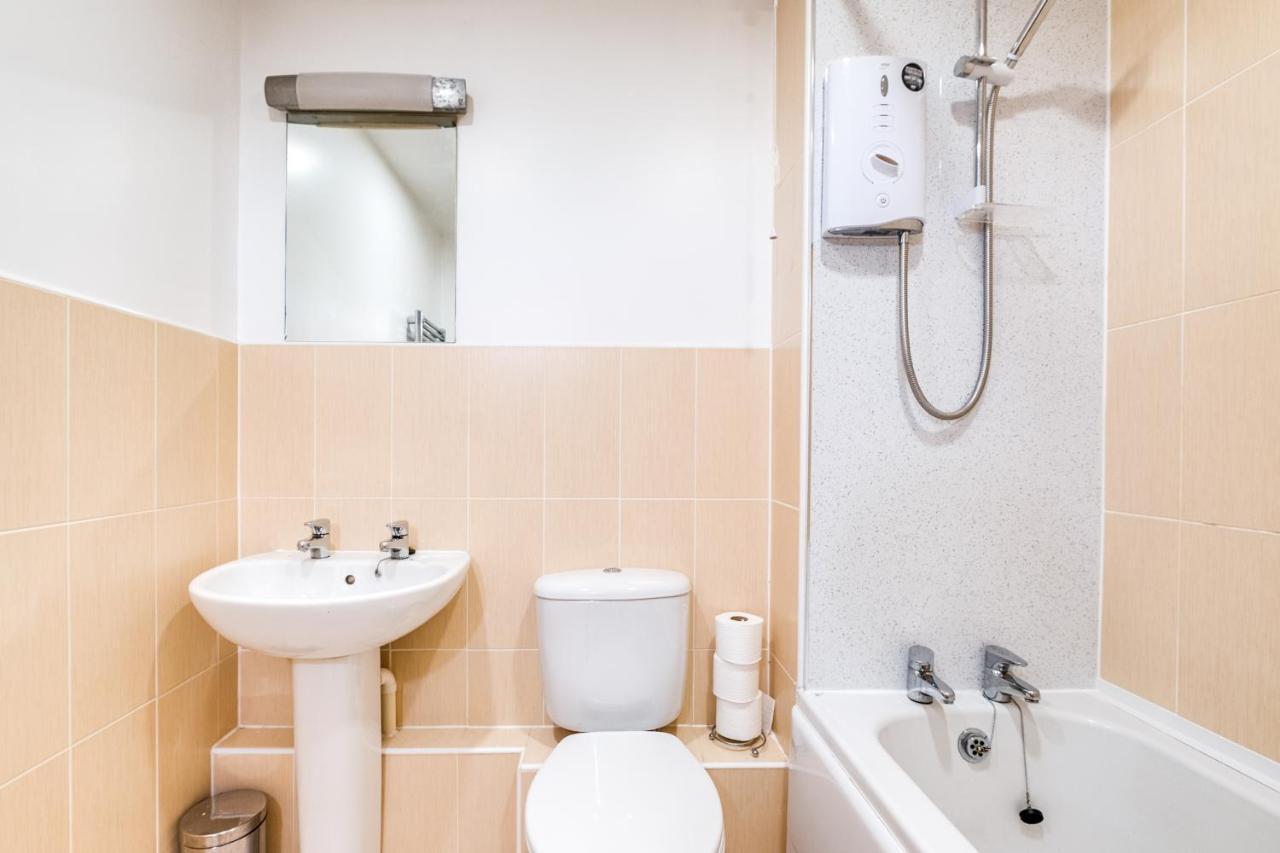 Ebra Stays - Luxury 2 Bedroom - Birmingham