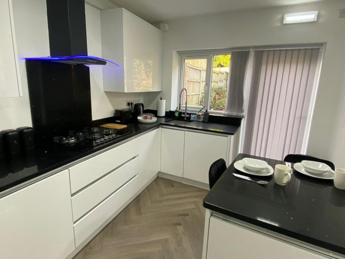 Battenhall House - 4 Bed Luxury Corporate *