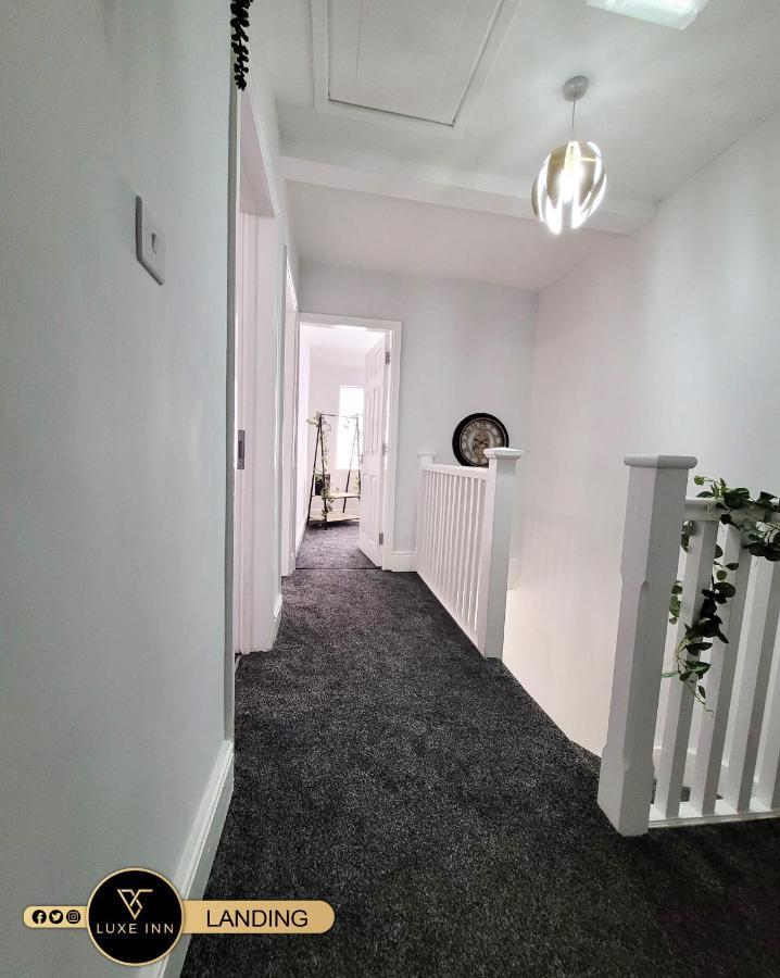 Holiday home Large 5 Brh For Contractors,families And Business Free Parking Birmingham