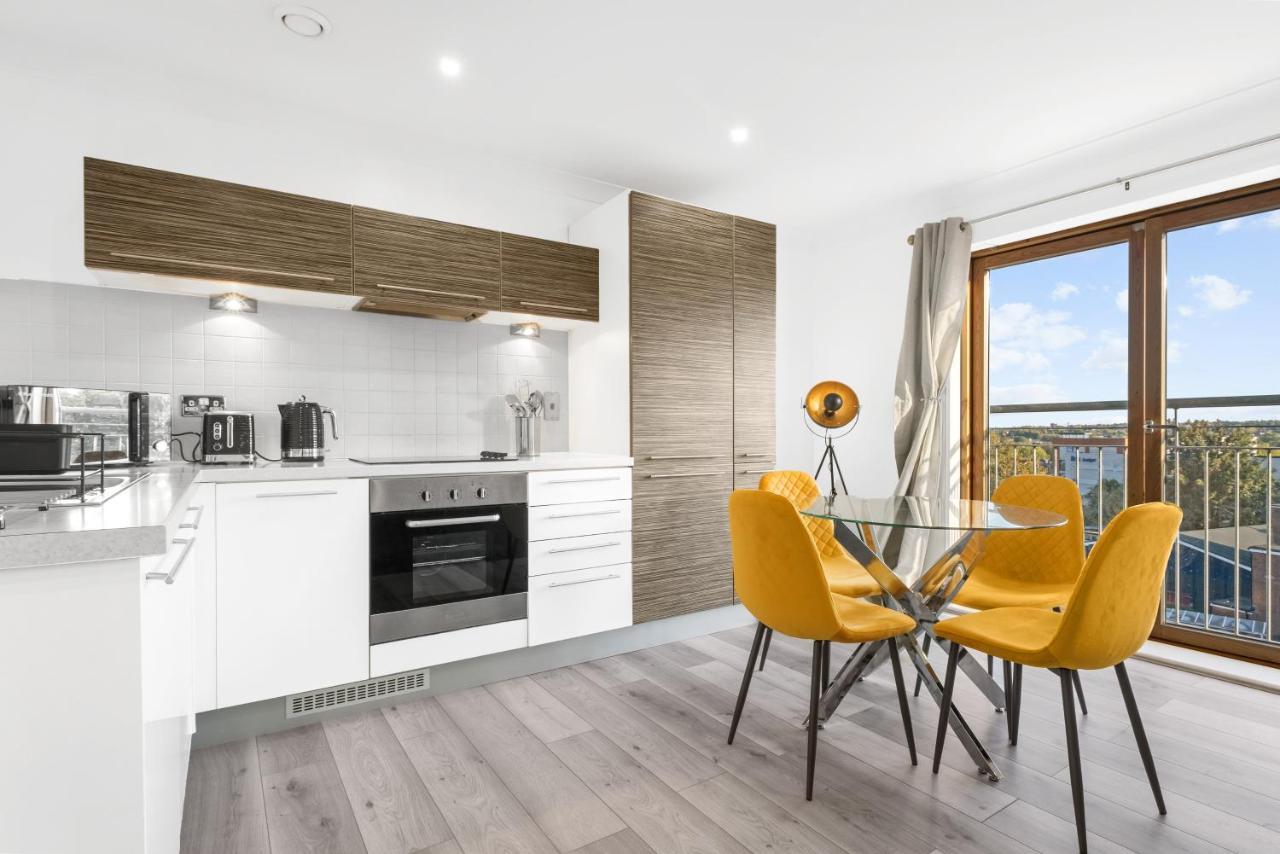 Apartment Ebra Stays - Luxury 2 Bedroom -
