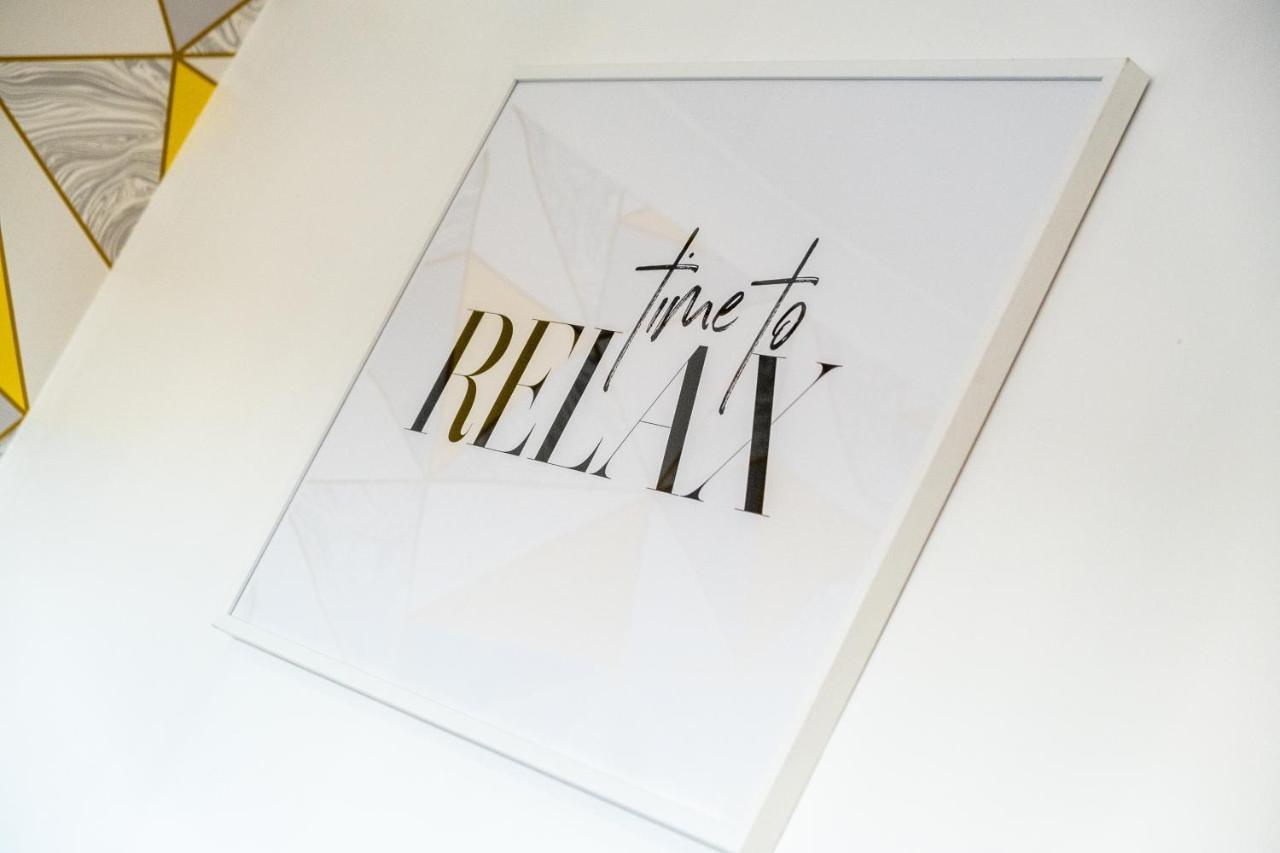 Ebra Stays - Luxury 2 Bedroom - *