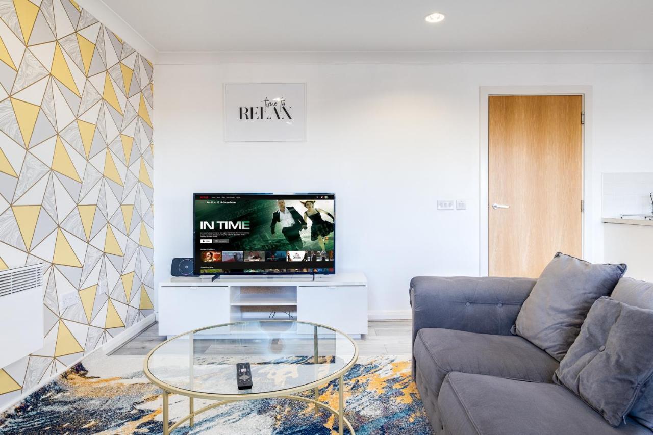 Ebra Stays - Luxury 2 Bedroom - *