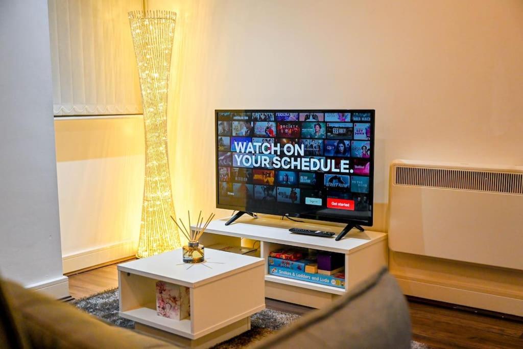 Luxury 2 Bedroom Apartment