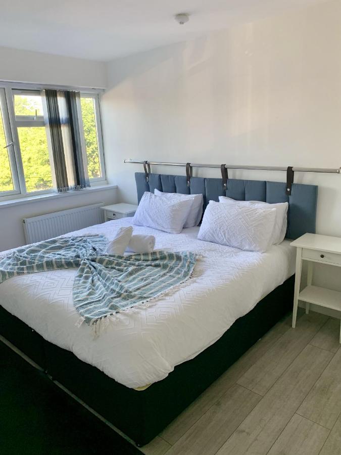 Modern & Cosy 2-bed Near Nec, Airport & Jlr! Holiday home