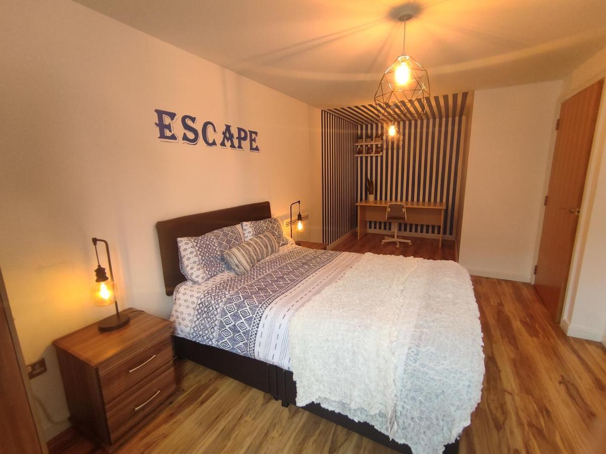 Blue Escape--lovely 2beds 1bath With Free Parking Apartment