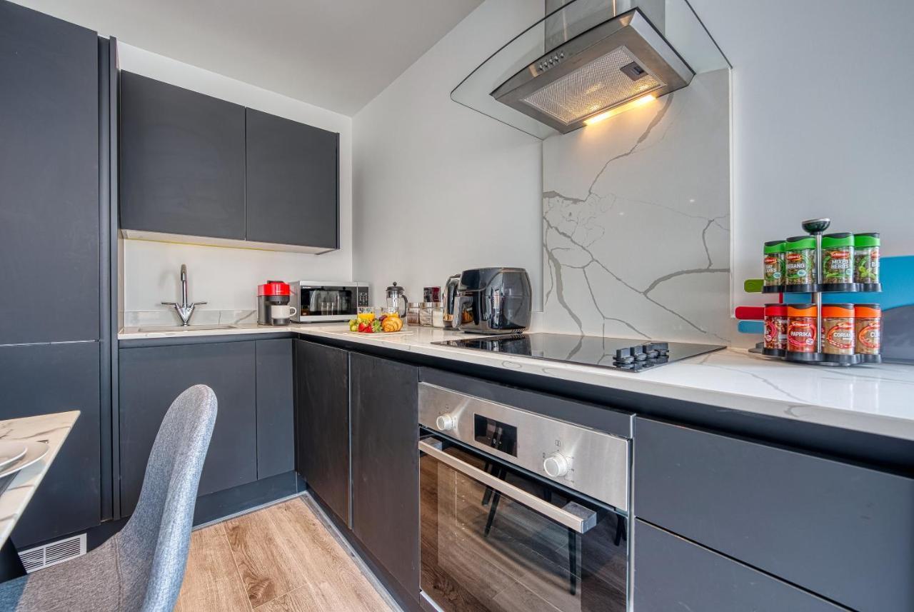 Apartment Business And Staycation Haven Ideal For 4 Guests Birmingham