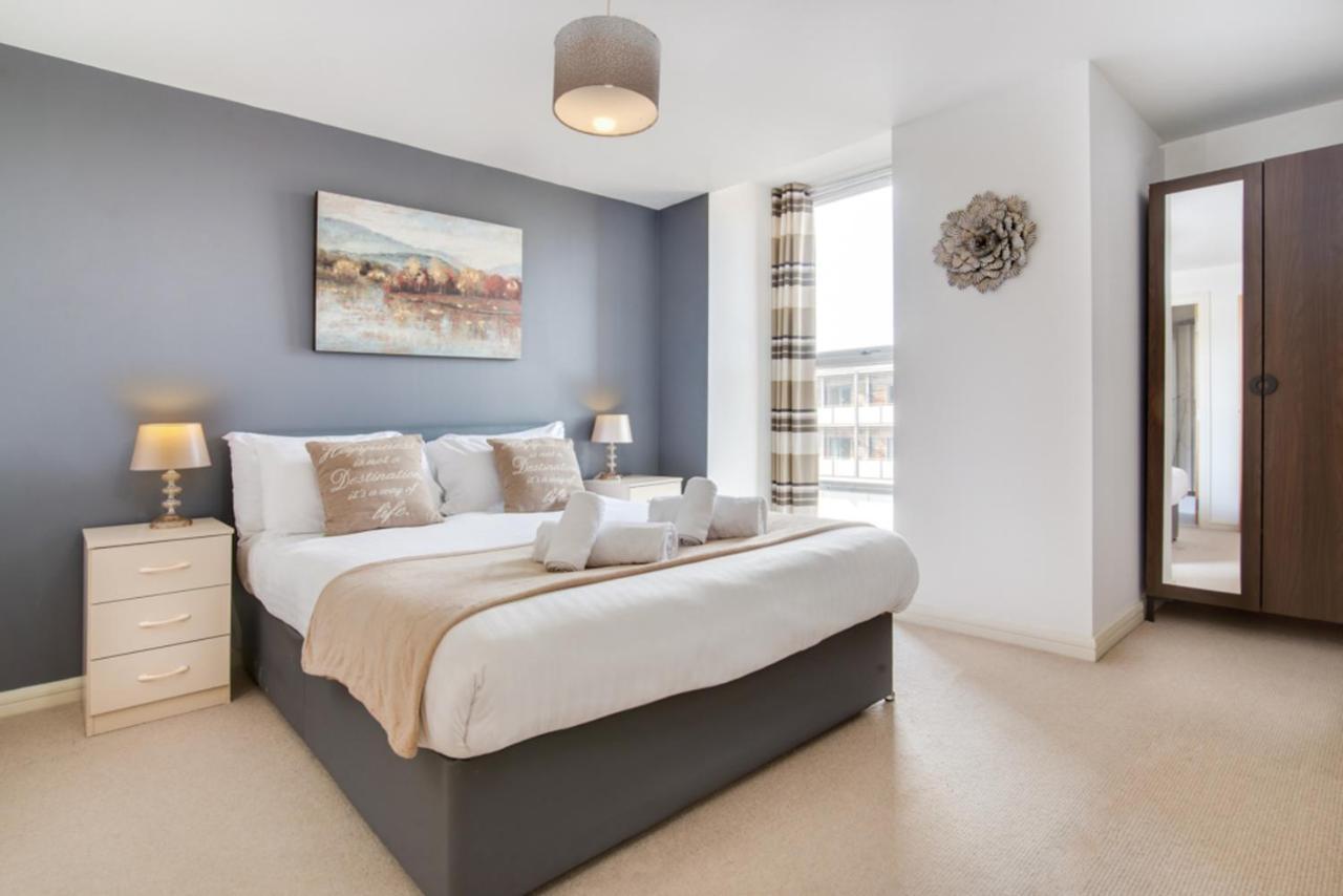 Apartment Skyline Bullring Walking Distance *