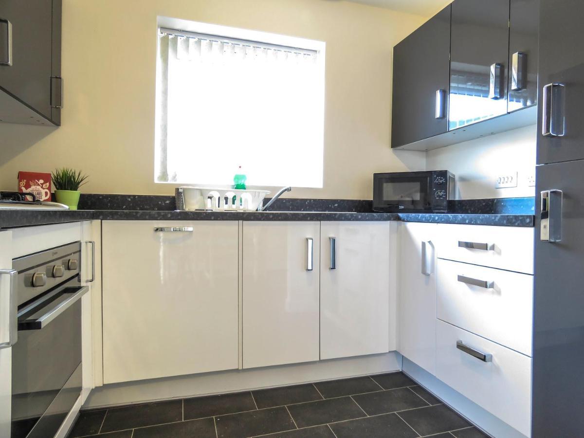 Holiday home Tudors Esuites 4 Bedroom House Driveway & Garden Birmingham