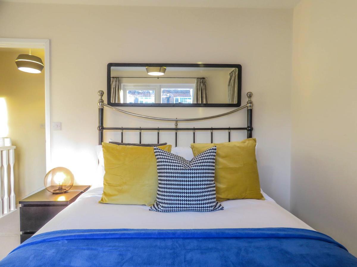 Holiday home Tudors Esuites 4 Bedroom House Driveway & Garden Birmingham