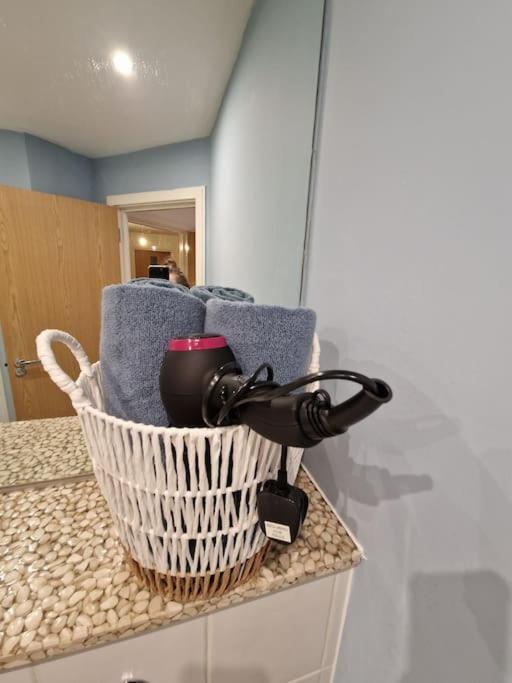 Stylish Hippodrome Sleeps 6 Apartment Birmingham