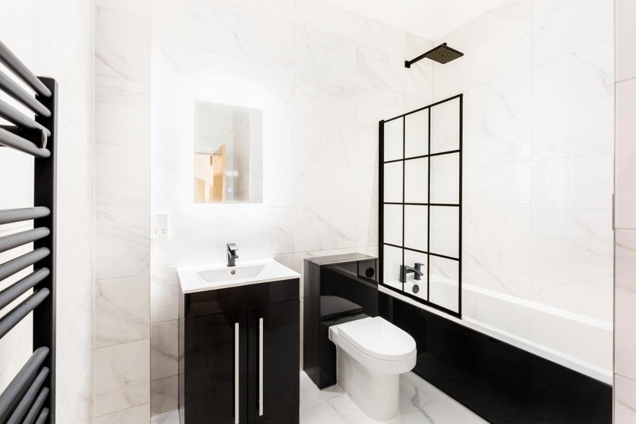 Sydenham Place: Premium Penthouses In Birmingham's Jewellery Quarter Apartment