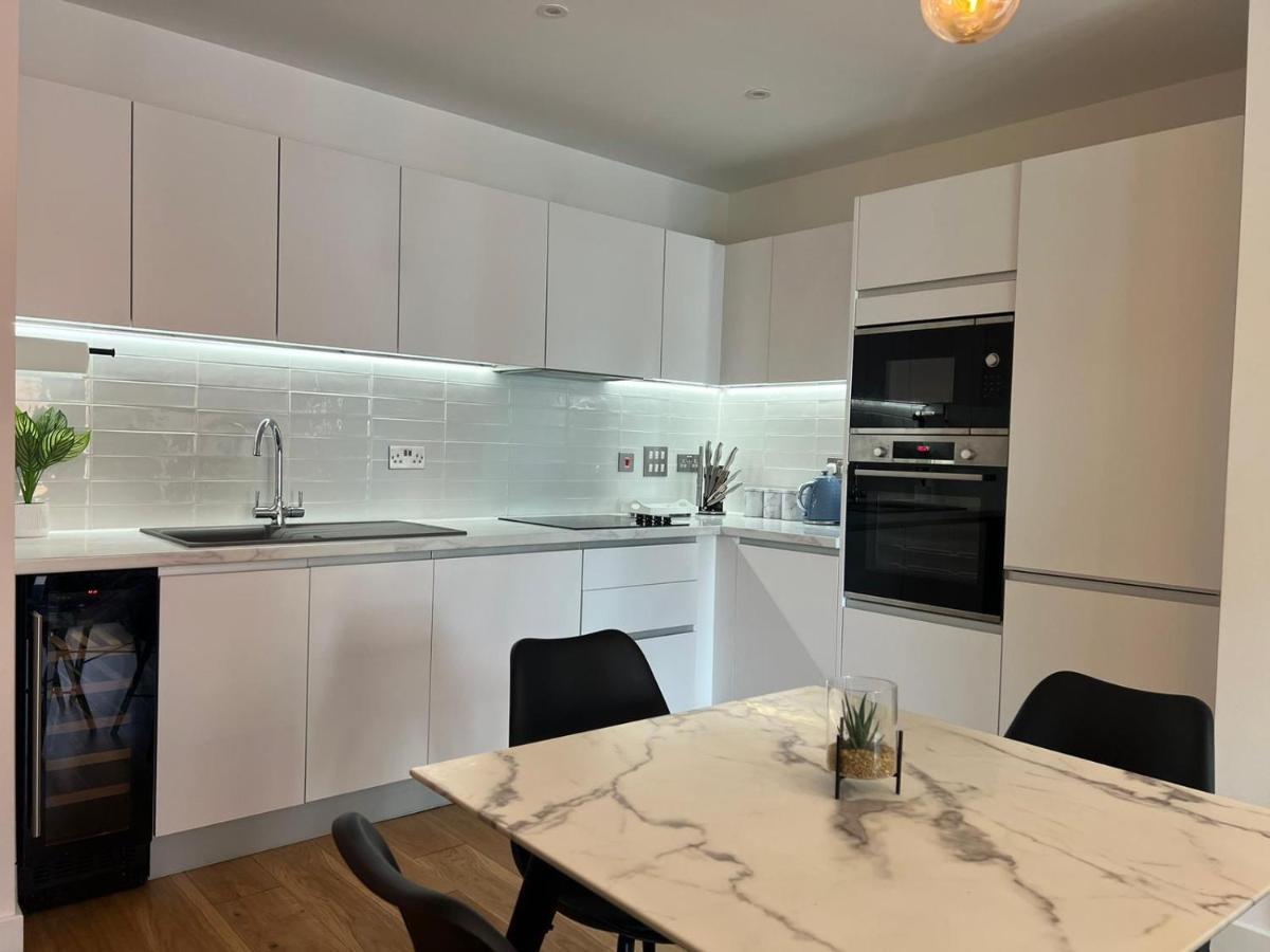 Modern And Cozy By Blue Stays * Birmingham
