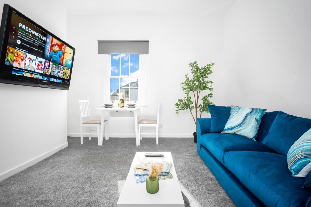 Fabulous Overlooking Canal - Parking - Perry Barr *