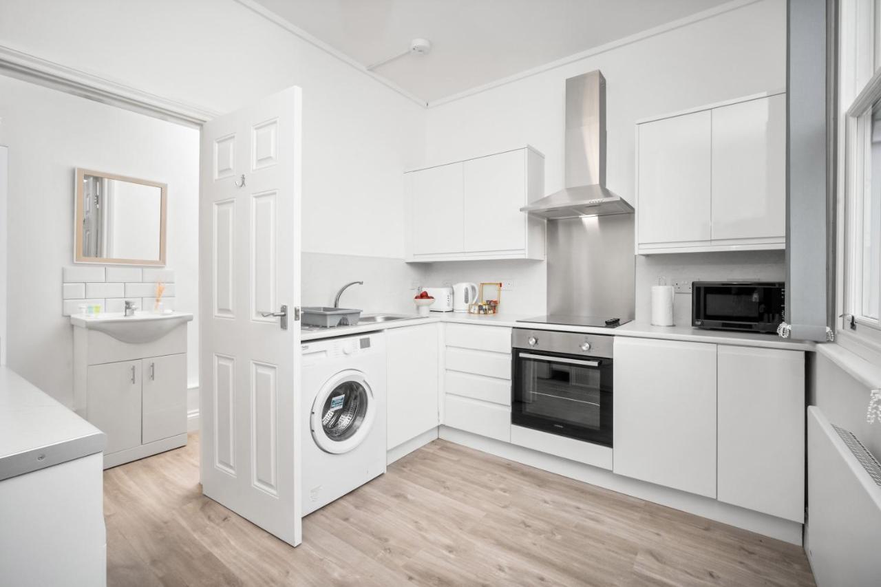 Apartment Beautiful Waterside - Parking - Perry Barr - Rated Birmingham