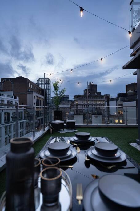 Penthouse Noir - Wyndale Living - Bham 2br *