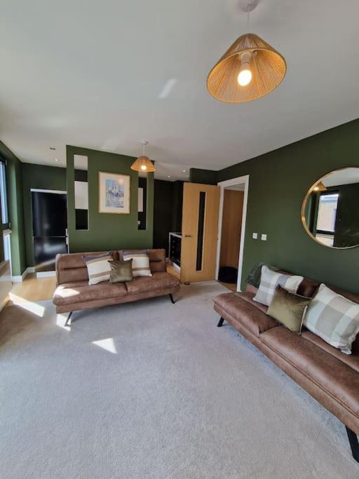 Apartment Stylish Hippodrome Sleeps 6 Birmingham