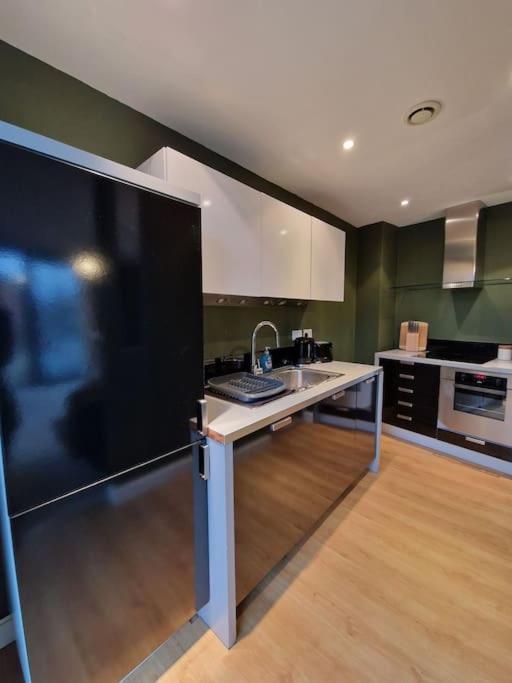 Stylish Hippodrome Sleeps 6 Apartment