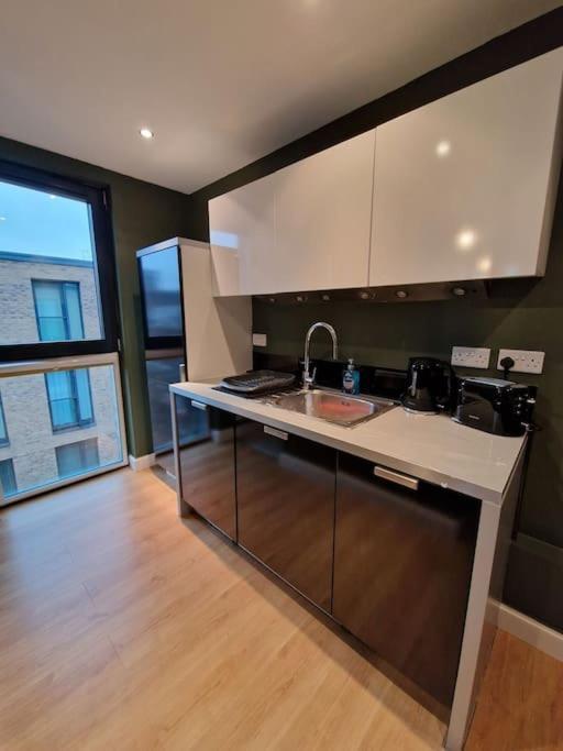 Stylish Hippodrome Sleeps 6 Apartment