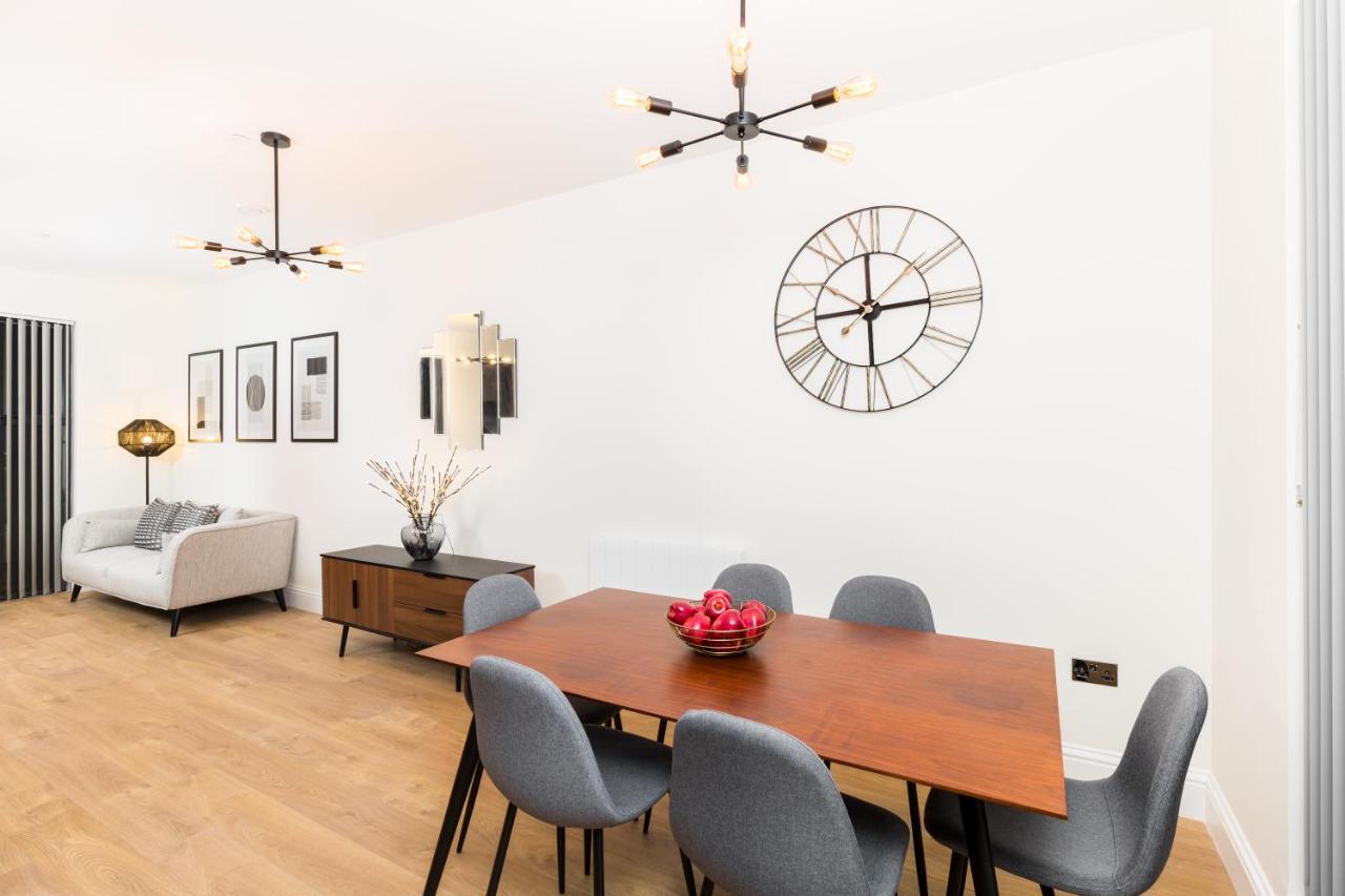 Sydenham Place: Premium Penthouses In Birmingham's Jewellery Quarter Apartment *