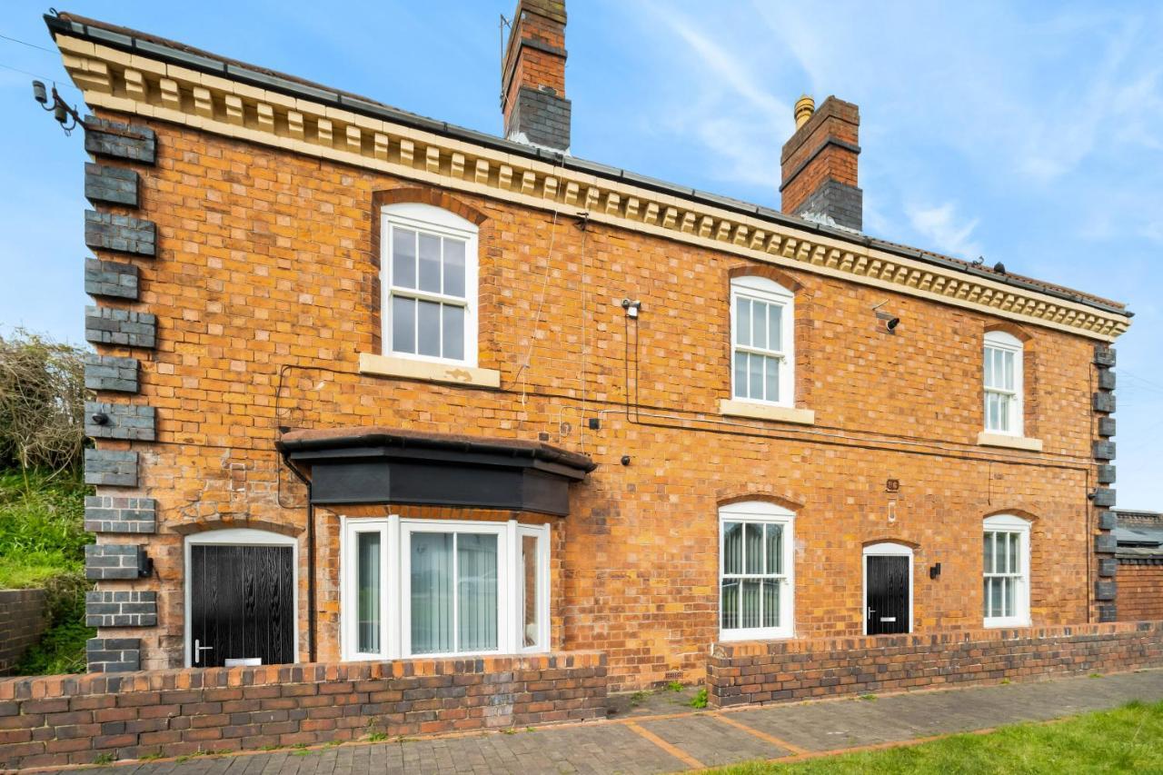 Apartment Beautiful Waterside - Parking - Perry Barr - Rated