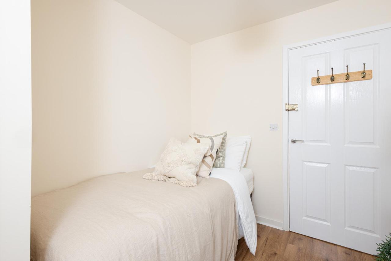 Luxury Apartment, Birmingham-parking * Birmingham