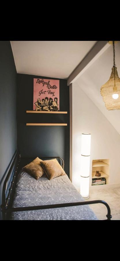 Valentines Guest house *