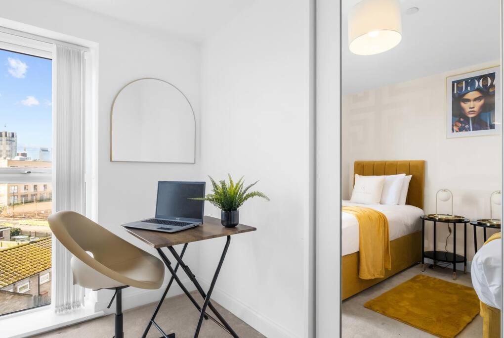Apartment The Versace With 4 Beds And Secure Free Parking Birmingham