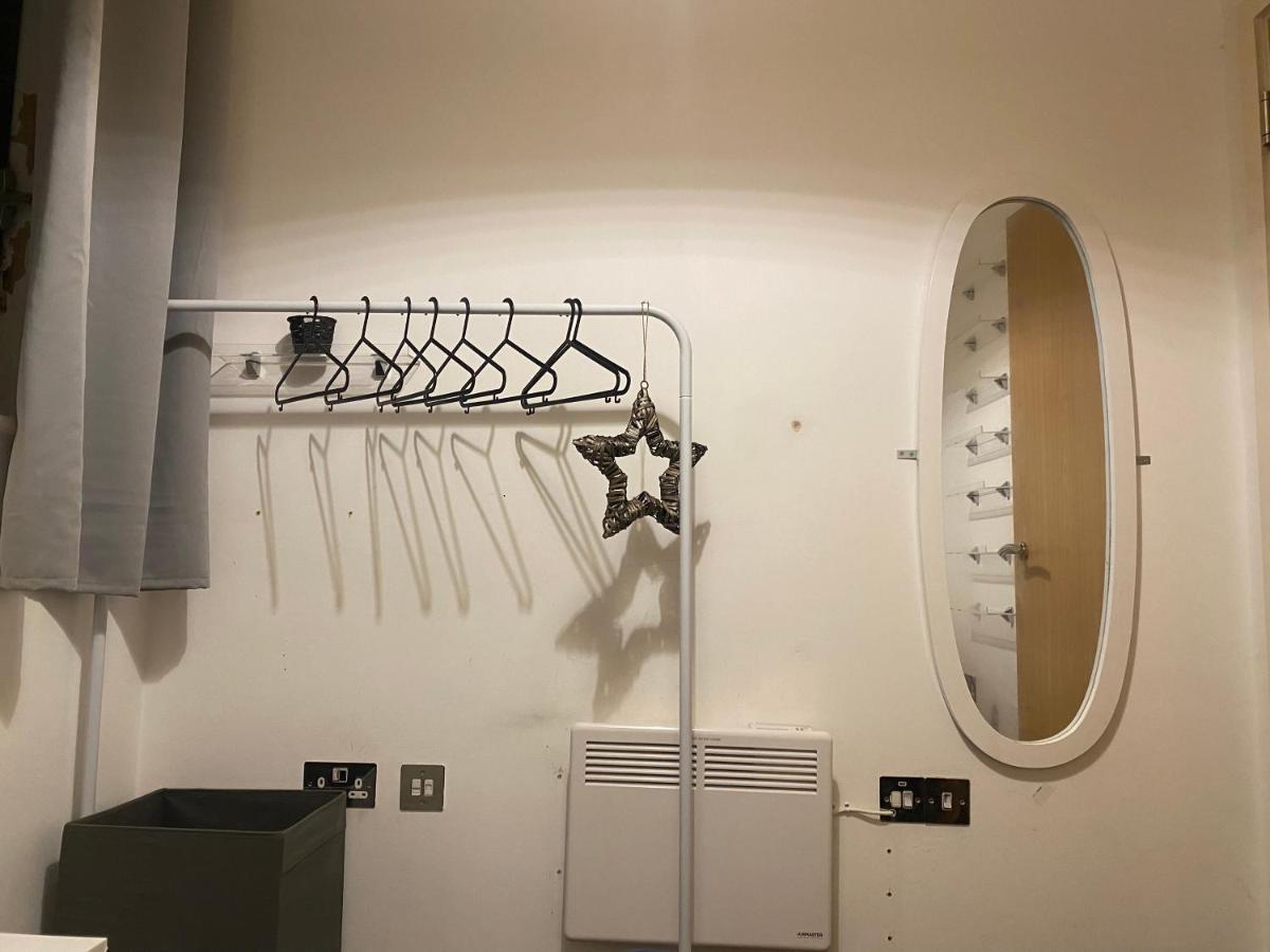 Penthouse Private - Top Rated - Great Location Homestay