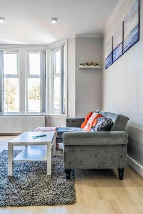 Beautiful Flat With Free Parking * Birmingham